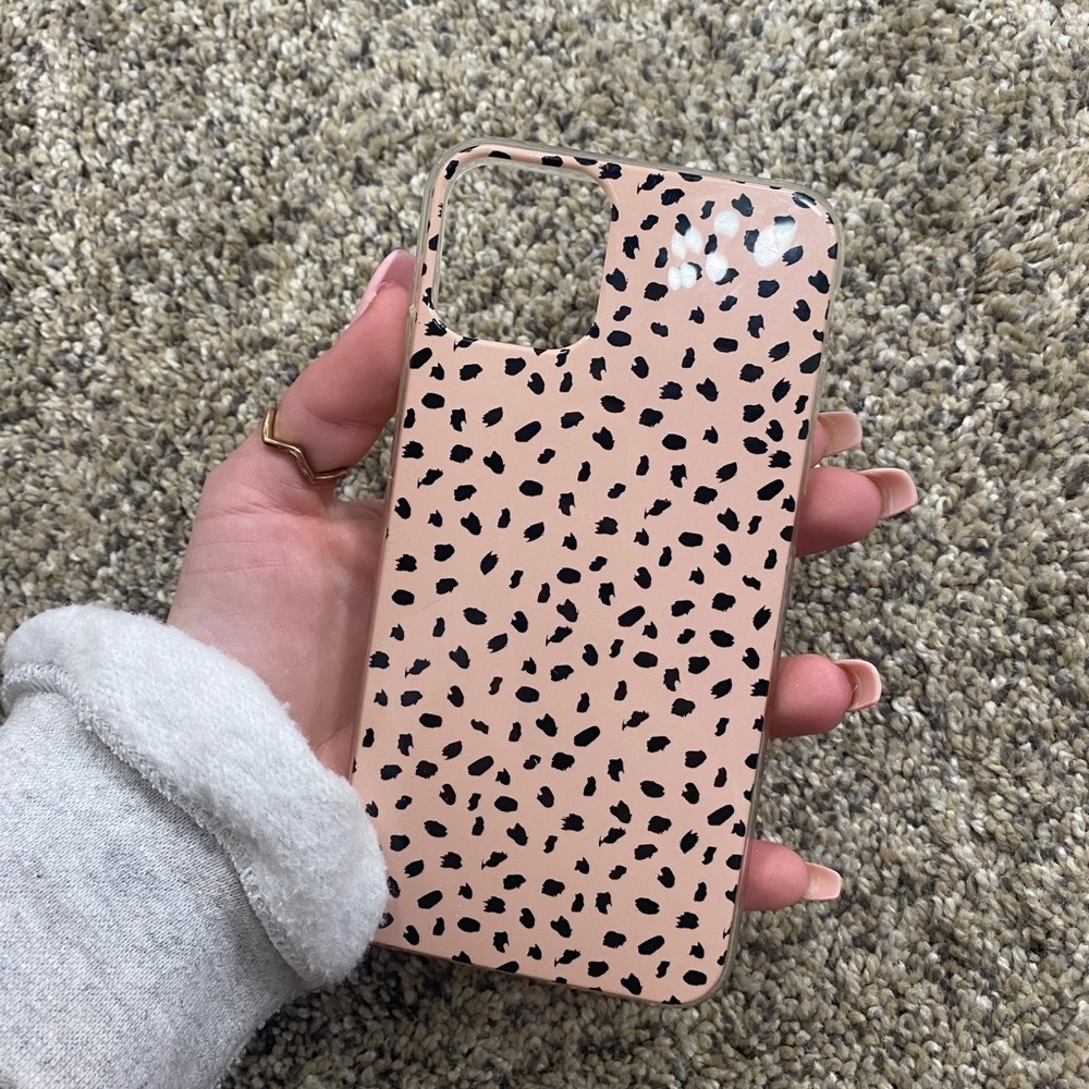 Pink phone case w black speckled dots